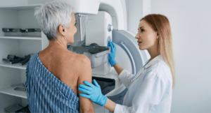 Bei der Mammographie die Brustdichte erfragen
